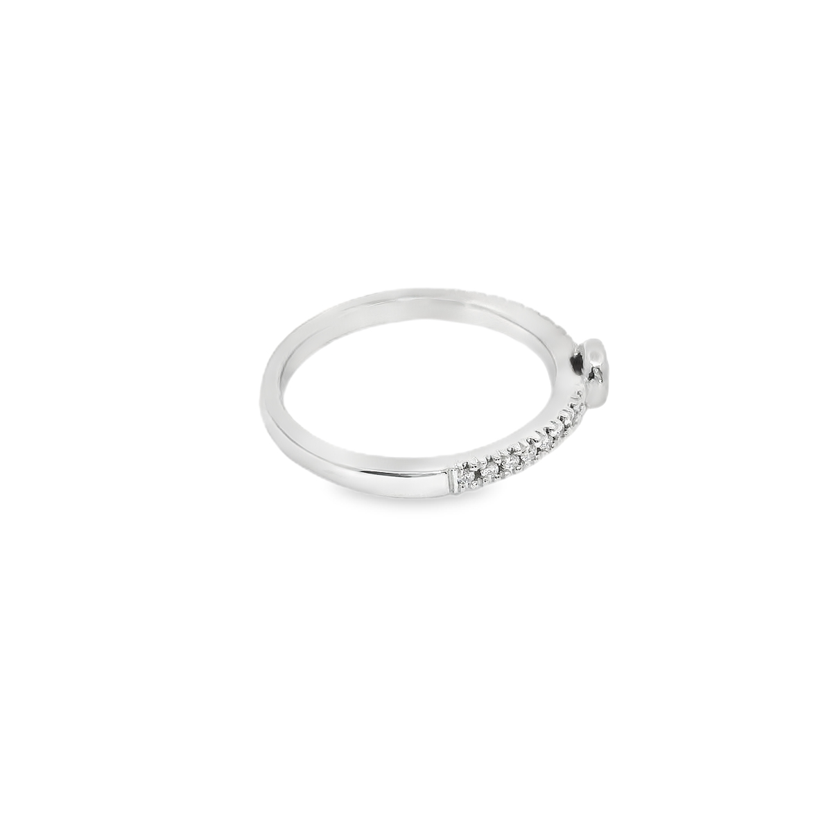 Anillo de compromiso.