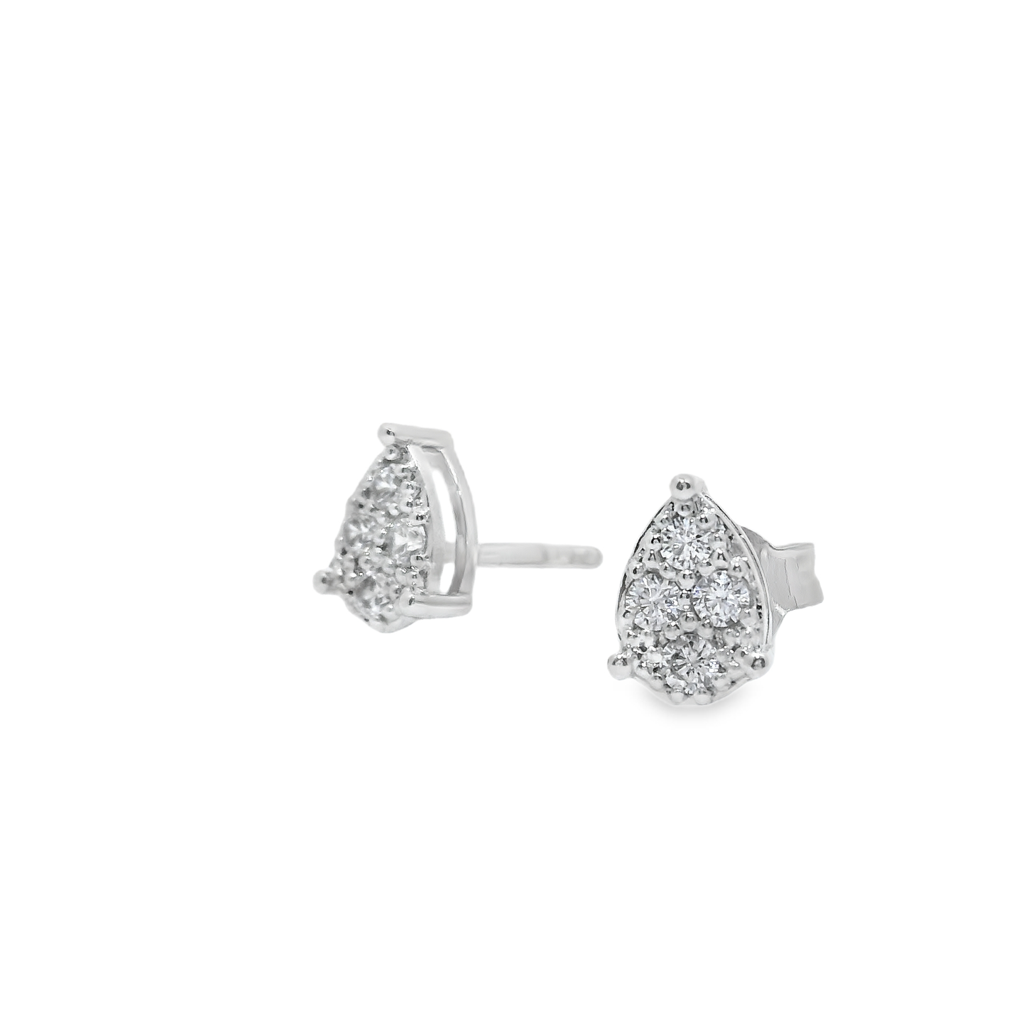 Pendientes cortos