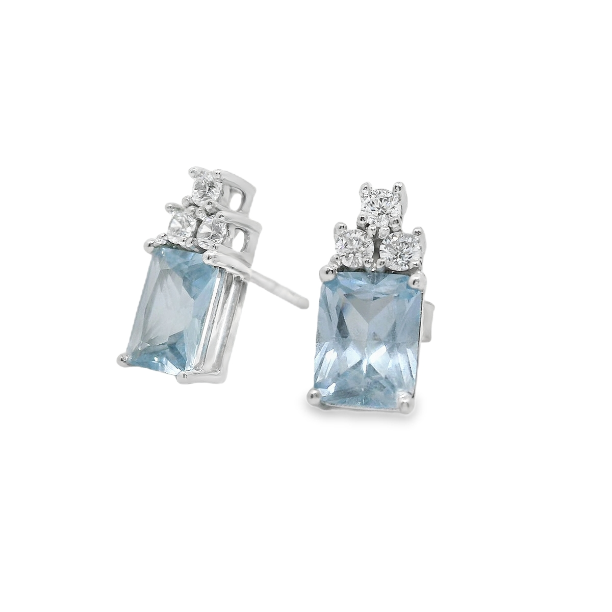 Pendientes de color