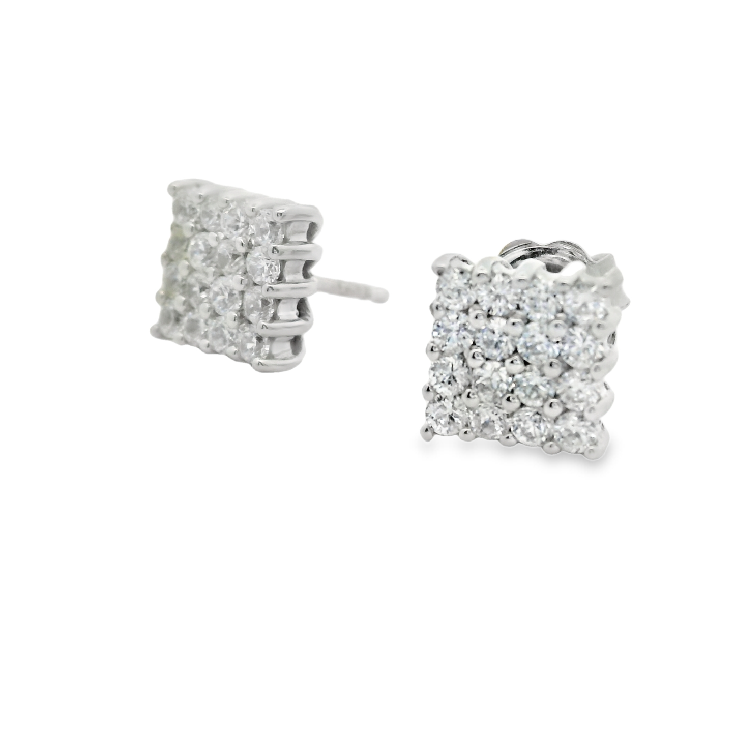 Pendientes cortos