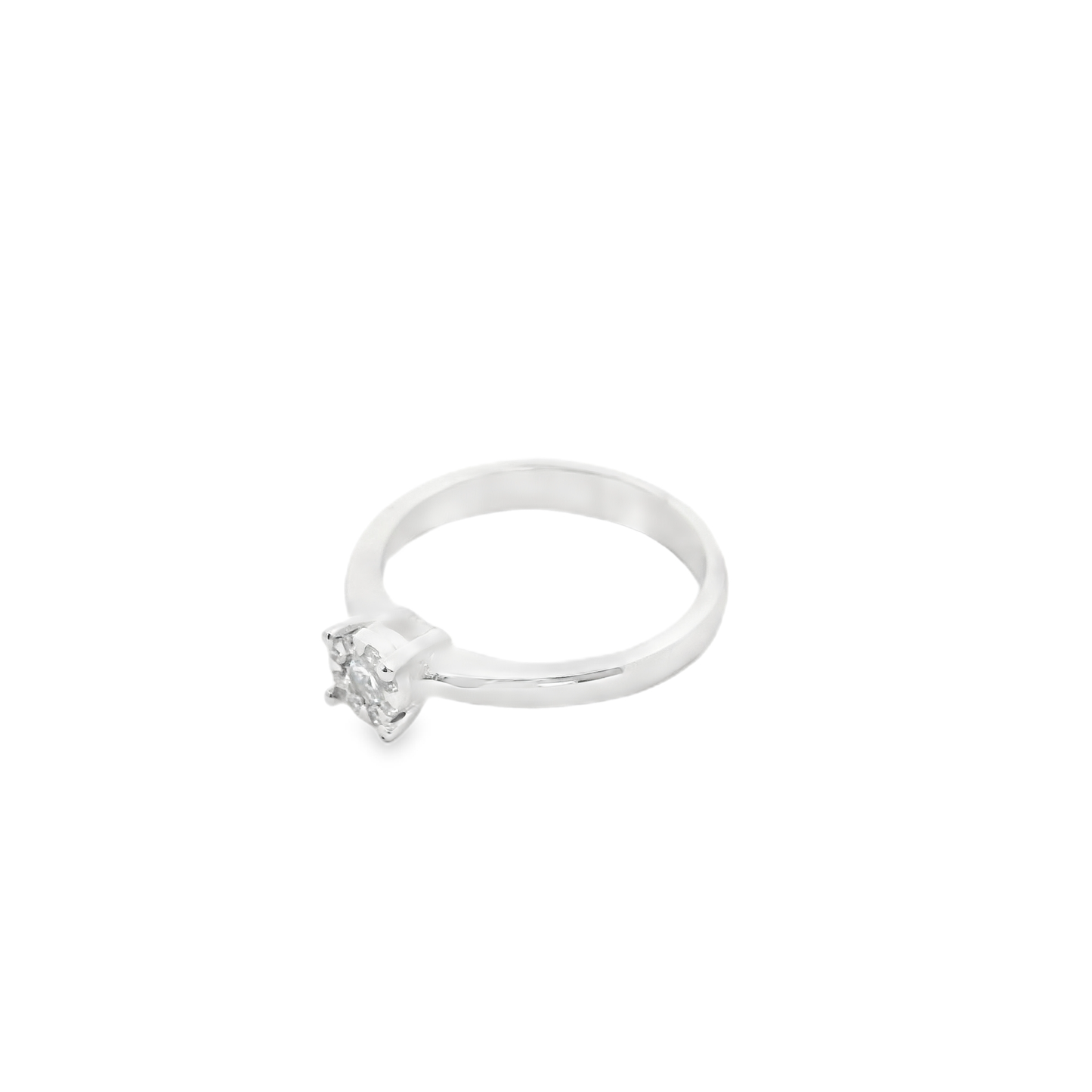 Anillo de compromiso.