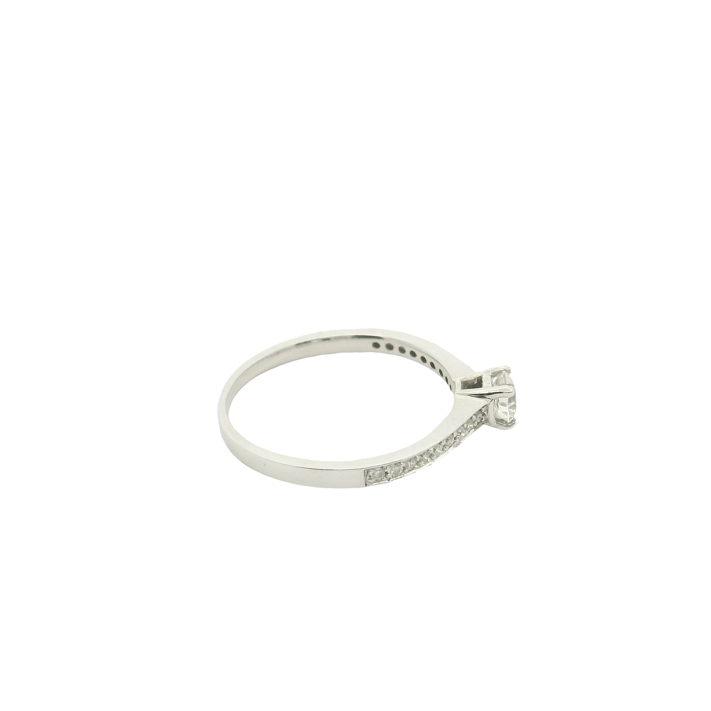 Anillo de compromiso.