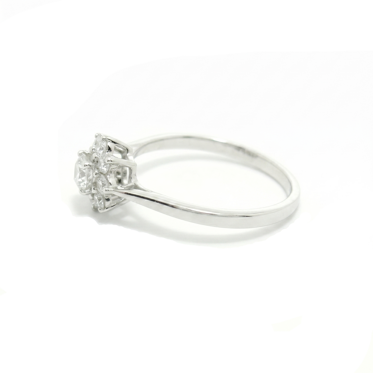 Anillo de compromiso.