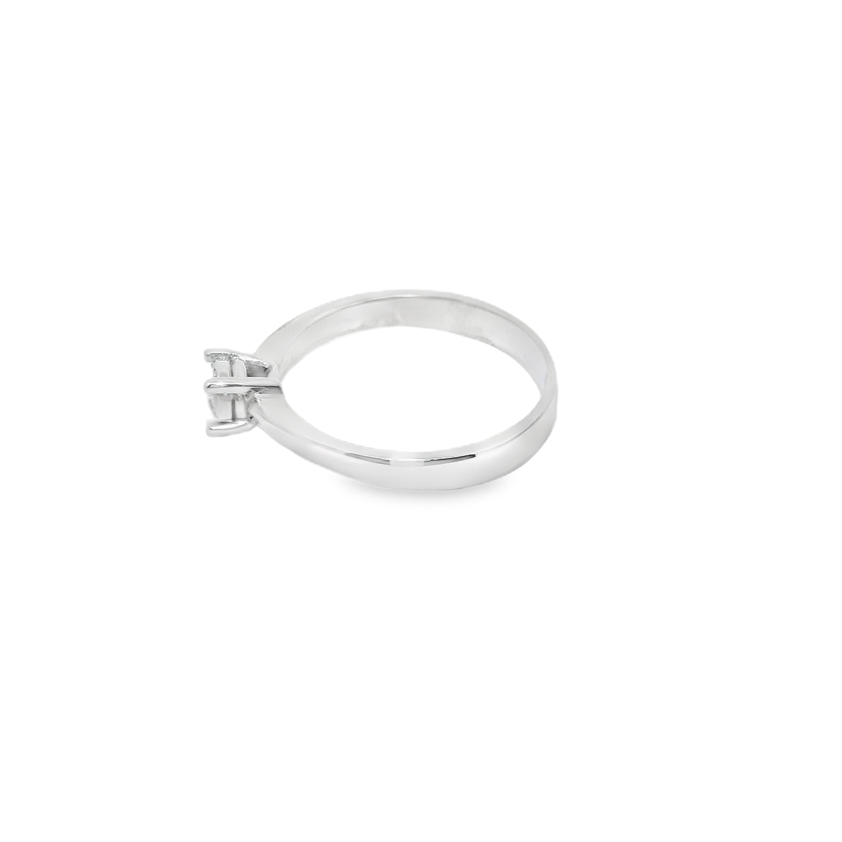 Anillo de compromiso.