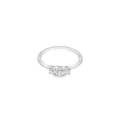 Anillo de compromiso.