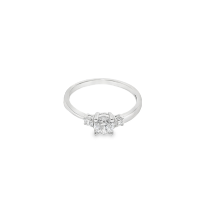 Anillo de compromiso.