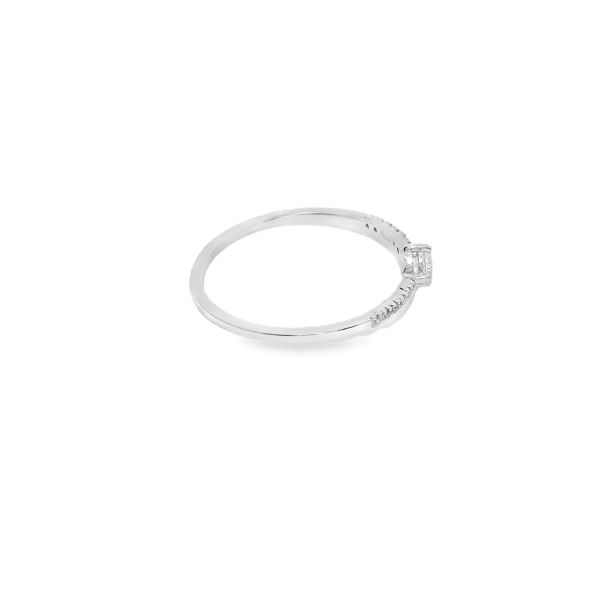 Anillo de compromiso.