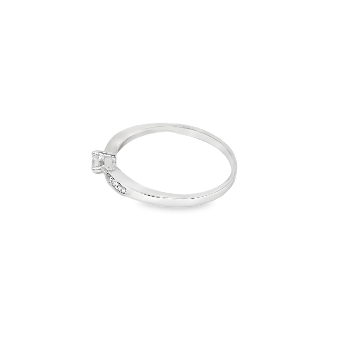 Anillo de compromiso.