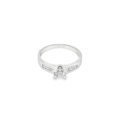 Anillo de compromiso
