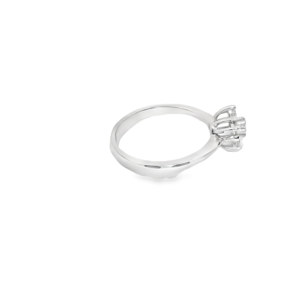 Anillo de compromiso.