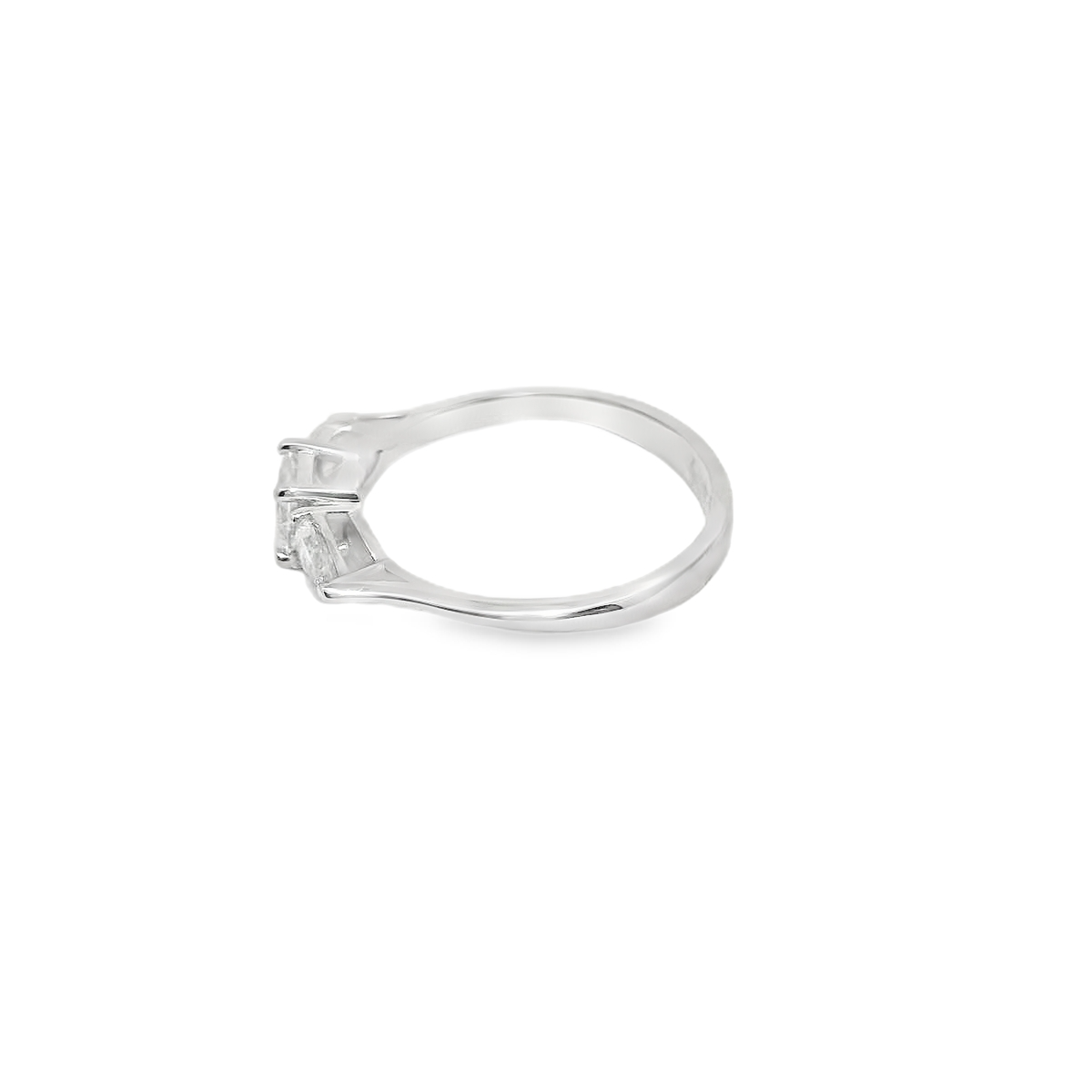 Anillo de compromiso.