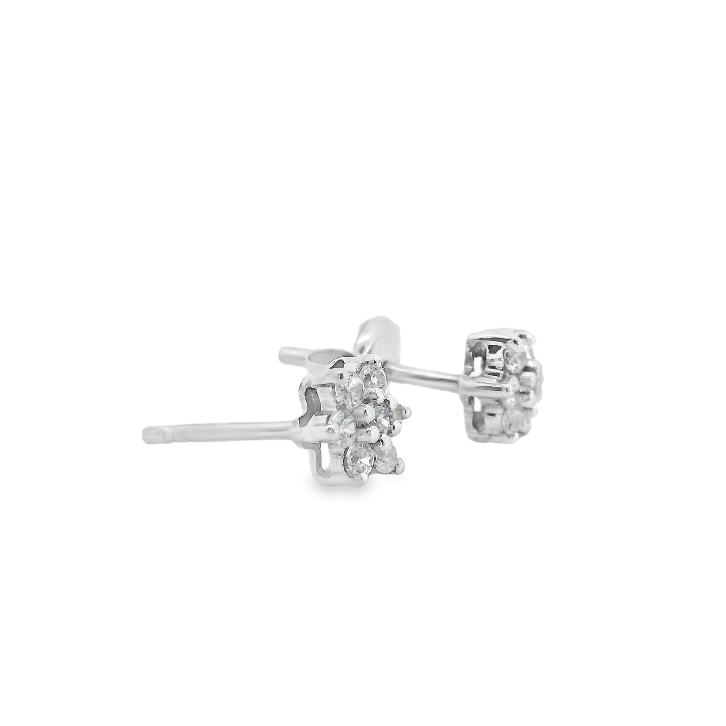 Pendientes cortos