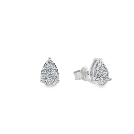Pendientes cortos