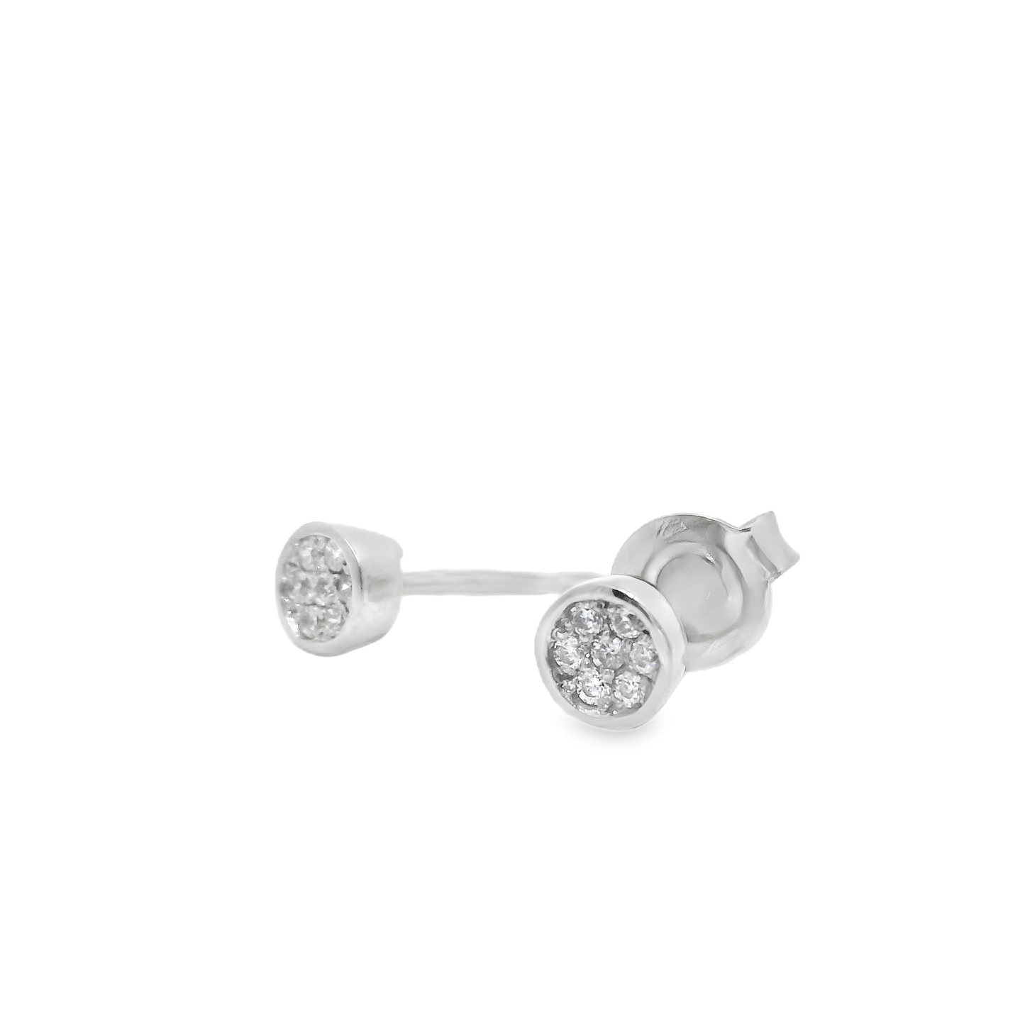 Pendientes cortos