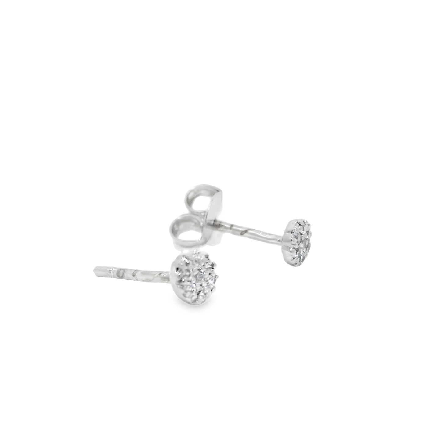Pendientes cortos