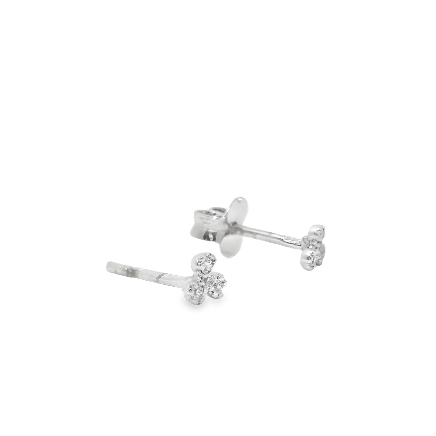 Pendientes cortos