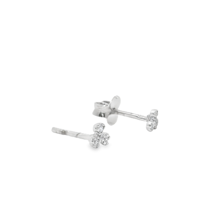 Pendientes cortos