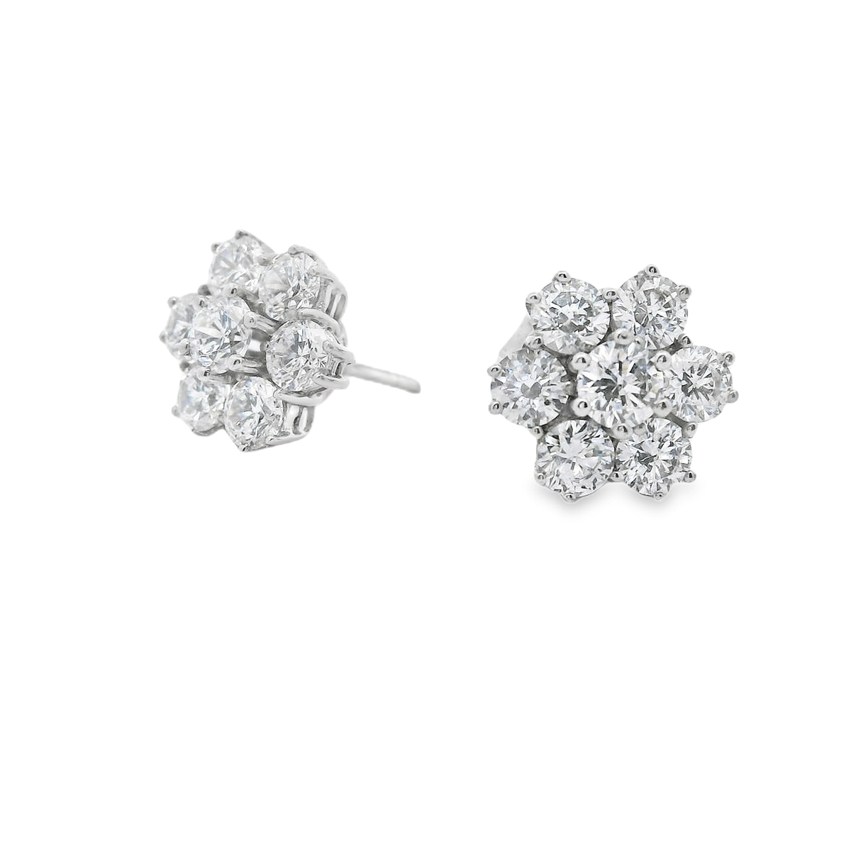 Pendientes cortos