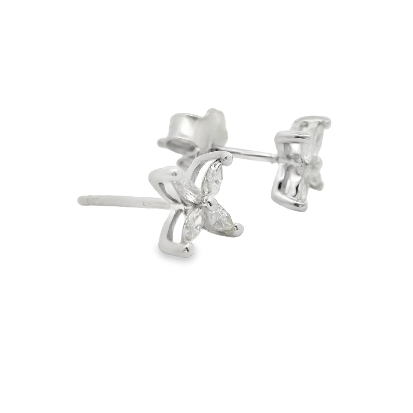 Pendientes cortos