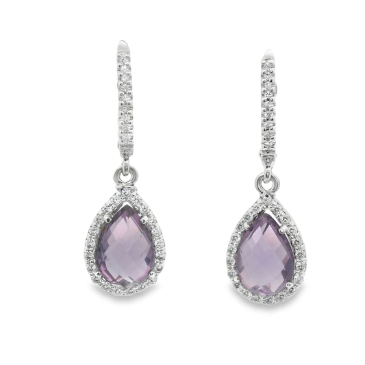 Pendientes de color.