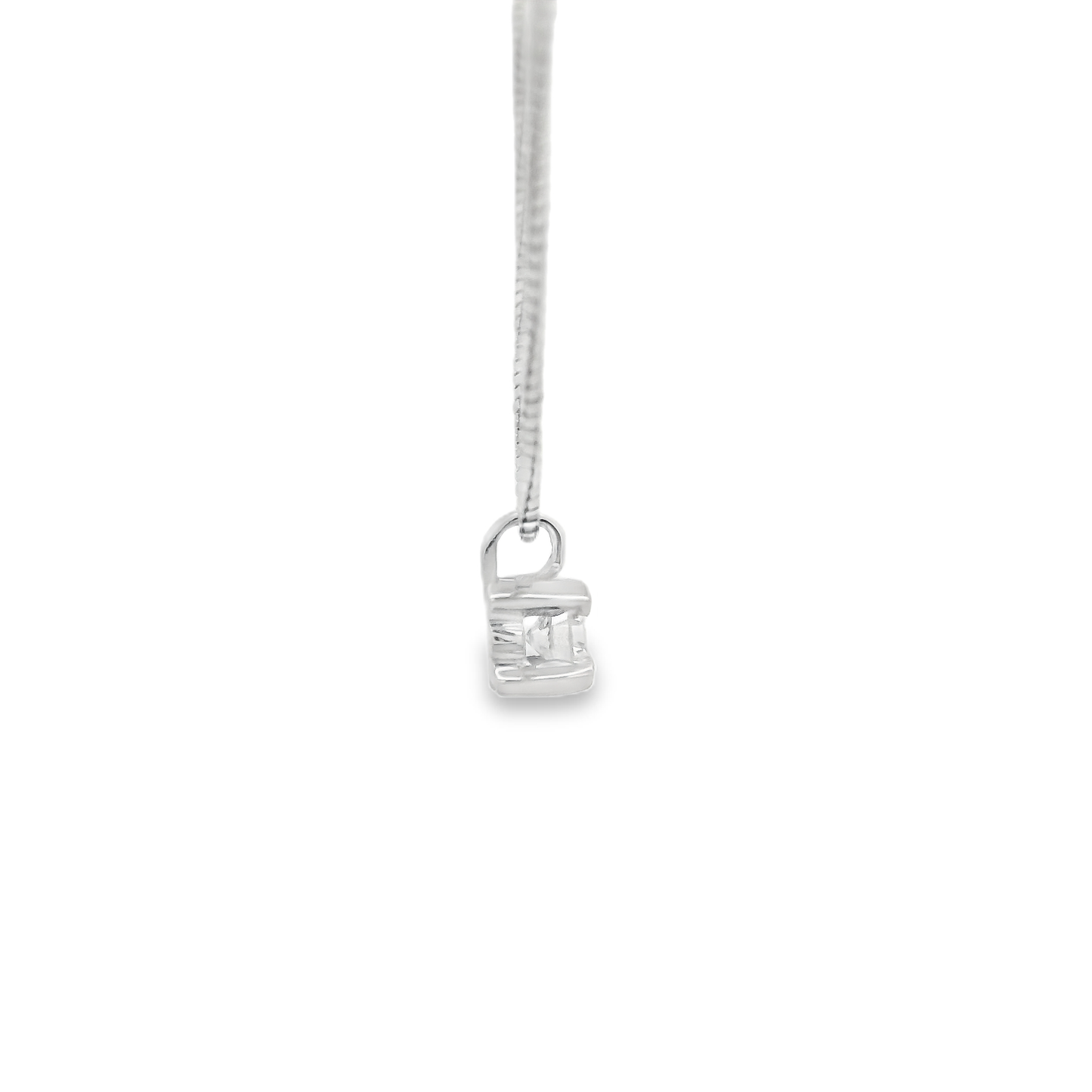 Colgante de garras.