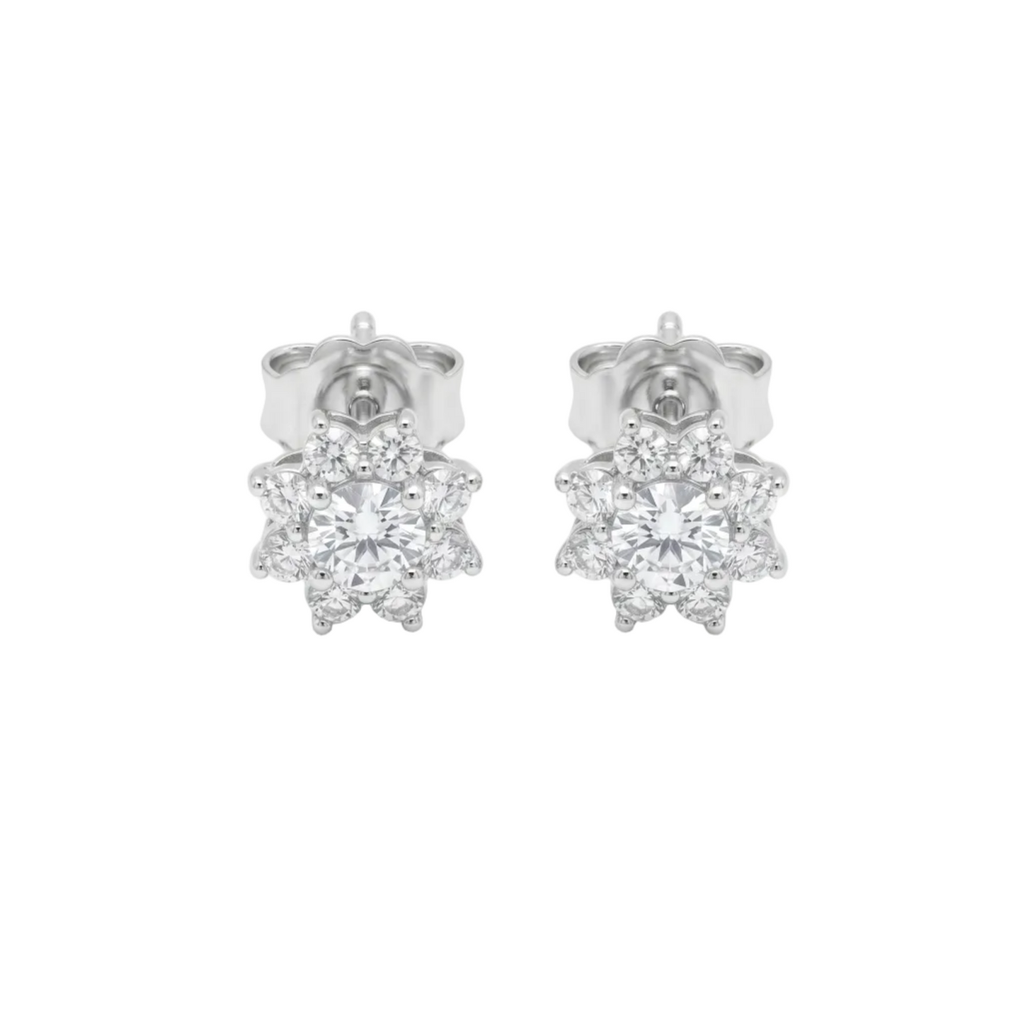 Pendientes cortos.