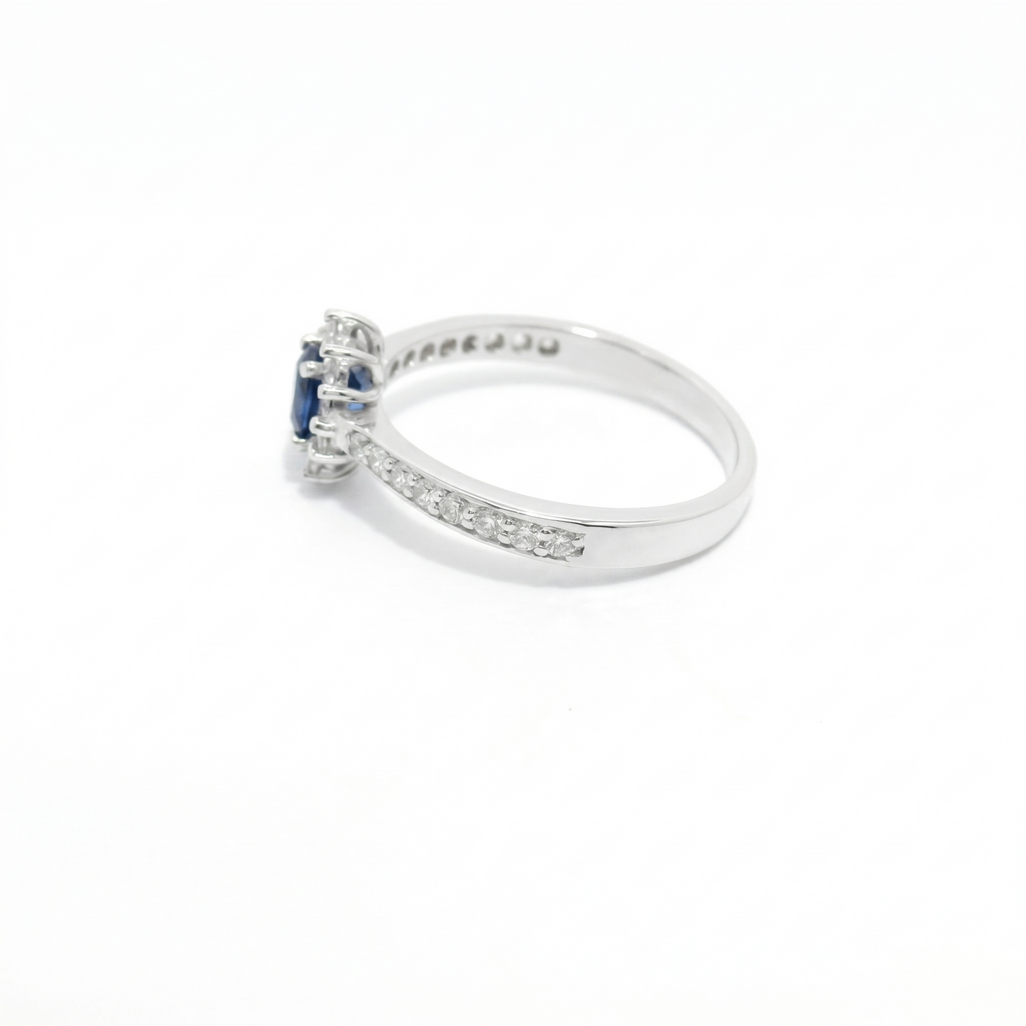 Anillo de color.