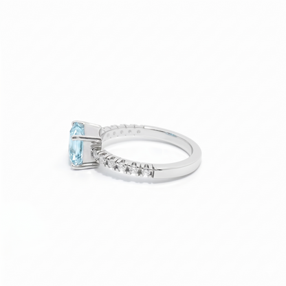 Anillo de color