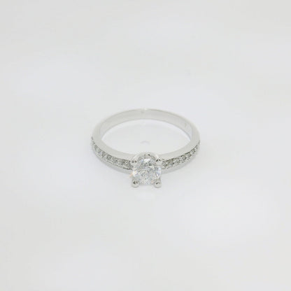 Anillo de compromiso.