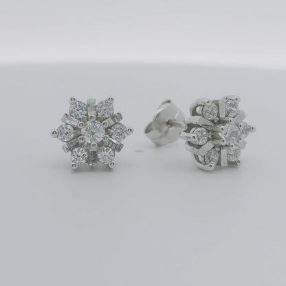 Pendientes cortos.