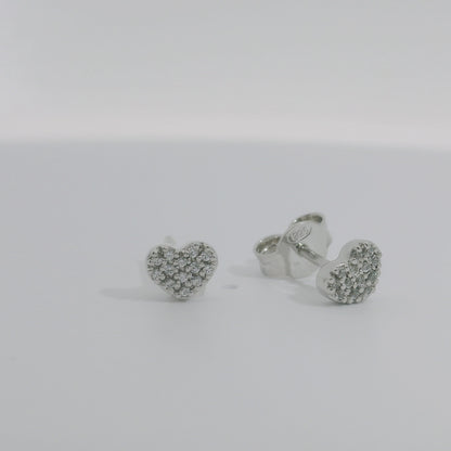 Pendientes cortos